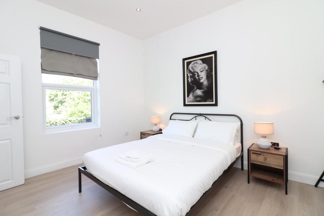 Hope House Apartments Chester Bagian luar foto